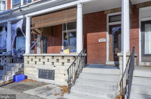 1223 2nd St, Harrisburg, PA 17102-2711