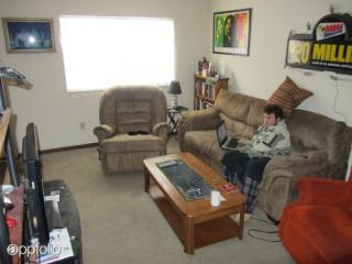 1458 Highland St, Columbus OH  43201-2740 exterior