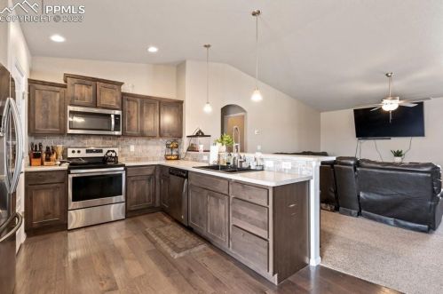 658 Mcclave Dr, Pueblo CO  81007-2126 exterior