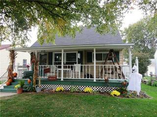 4611 282nd St, Toledo, OH 43611-1863