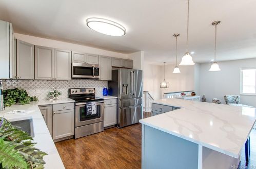 7243 Syracuse St, Englewood CO  80112-1745 exterior