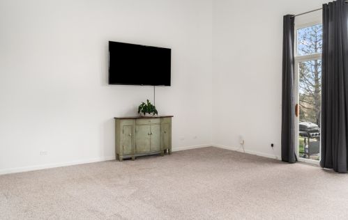 820 Elizabeth Ln, Pingree Grove IL  60140-7716 exterior