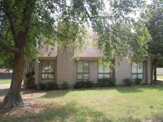 3308 Fairbanks St, Memphis, TN 38128-3363