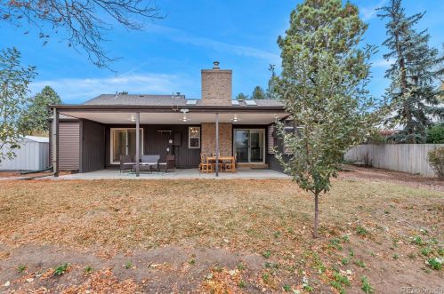 8022 Hinsdale Pl, Englewood CO  80112-1829 exterior