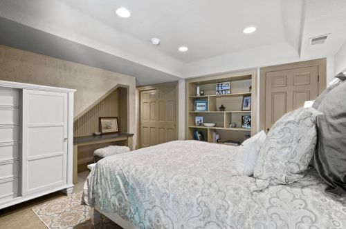 12055 Gantry Ct, Saint Paul MN  55124-6200 exterior