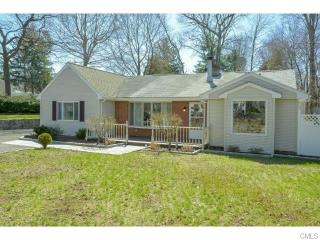 56 Linden St, Norwalk, CT 06851-1528