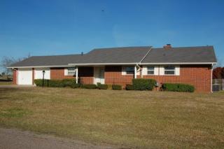 5318 Meadowlake Dr, Guthrie, OK 73044-6622