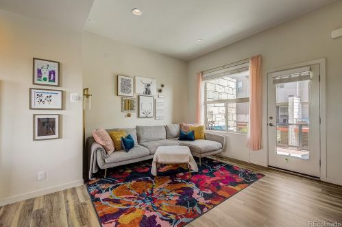 8849 55th Ave, Denver CO  80238 exterior