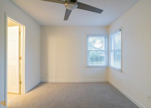 1901 Defoors Xing, Atlanta GA  30318-2337 exterior