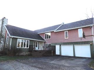 2800 Sheridan Rd, Pekin IL  61554-2645 exterior