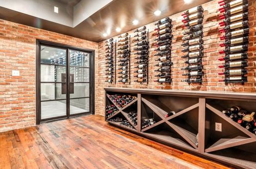 2980 Habersham Way, Atlanta GA  30305-2816 exterior