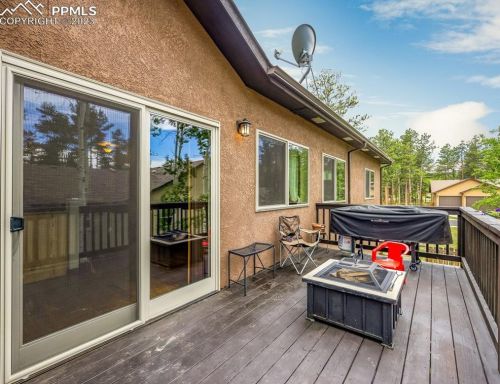 1171 Ptarmigan Dr, Woodland Park CO  80863-8005 exterior