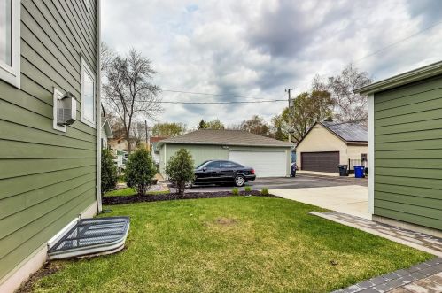 1317 Juliet Ave, Saint Paul MN  55105-2906 exterior