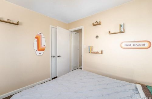 885 Nile St, Aurora CO 80010-4168 exterior