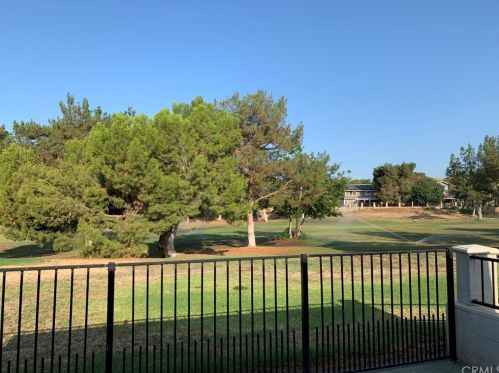 5600 Falling Leaf Ln, Riverside CA  92509-7308 exterior