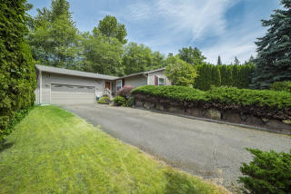 5205 Monticello Dr, Edmonds, WA 98026-3450