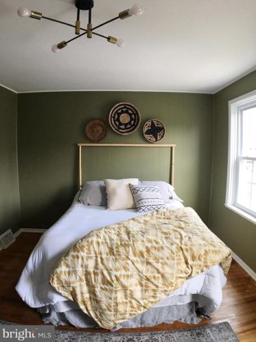 411 Ross St, Lancaster PA  17602-1943 exterior