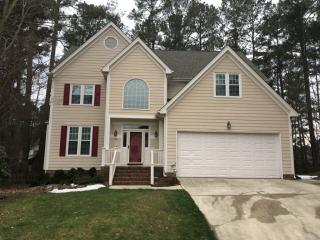 103 Parkleaf Cir, Cary, NC 27519-5913