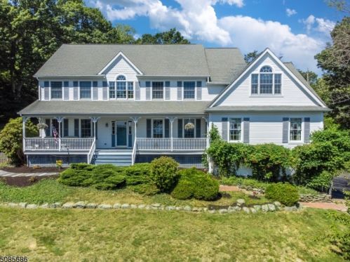 3 Stone Ridge Rd, Wantage, NJ 07461-4853