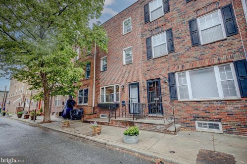 1019 Annin St, Philadelphia, PA 19147-4614