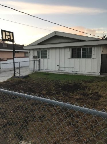 1612 218th St, Torrance, CA 90501-7800