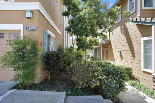 23079 Canyon Terrace Dr, Hayward, CA 94552-5432