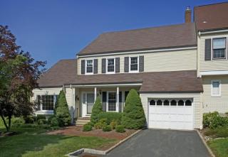 6 Wexford Dr, Mendham, NJ 07945-2008