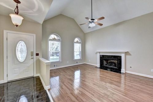 2050 Stockton Walk Ln, Lithonia, GA 30078-2377