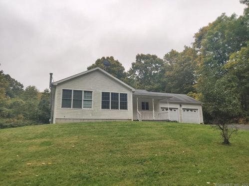 93 Coventry Rd, North Windham, CT 06250-1408