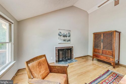 9701 Brunett Ave, Silver Spring MD 20901-3235 exterior