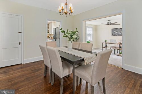 426 Pershing Dr, Silver Spring MD 20910-4489 exterior