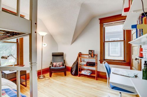 820 James Ave, Saint Paul MN  55102-3412 exterior