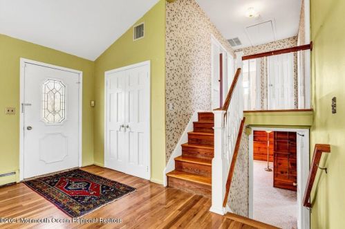 63 Cloverdale Cir, Tinton Falls NJ 07724-3105 exterior