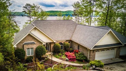 139 Thiefneck Dr, Ozone, TN 37854-5553