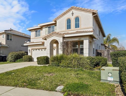 8589 Wing Dr, Elk Grove, CA 95758-9537