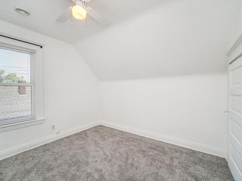 464 Earl St, Saint Paul MN  55106-5632 exterior