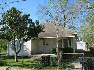 4621 Davenport St, Houston TX  77051-2618 exterior