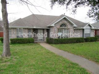 8413 Garner Rd, Rowlett TX  75088-7348 exterior