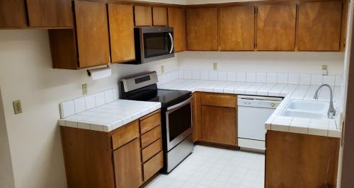 8013 Arcade Lake Ln, Citrus Heights, CA 95610-5168