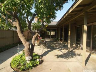 429 Smith Ave, Modesto, CA 95354-0137