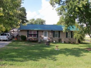 307 Fairfax Ave, Murfreesboro, TN 37130-1355