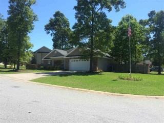 100 Jeanette Pl, Lithonia, GA 31028-1135
