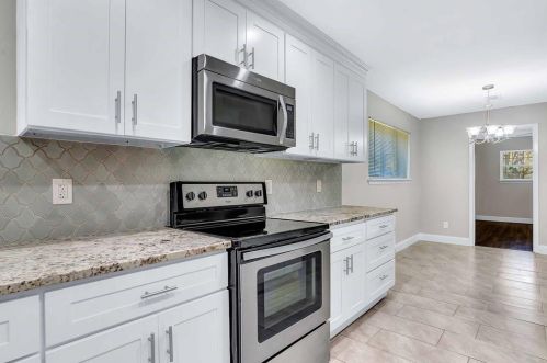 1906 Gross Rd, Dallas TX  75228-4767 exterior