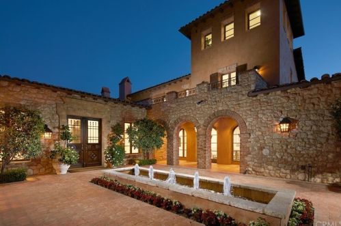 19 Spike Moss, Irvine, CA 92603-0429