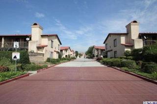 1212 Glenview Ln, Glendora, CA 91740-6168