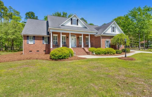 128 Porcher Dr, Bonneau SC  29431-8694 exterior
