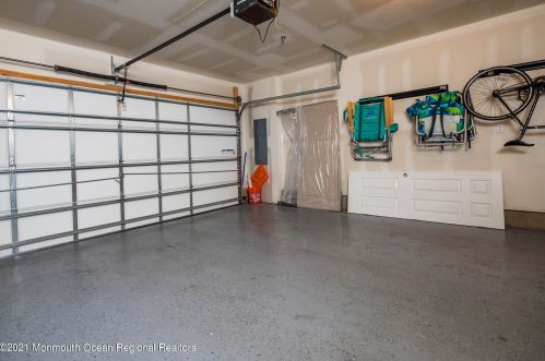 600 Grand Ave, Tinton Falls NJ 07712-6613 exterior