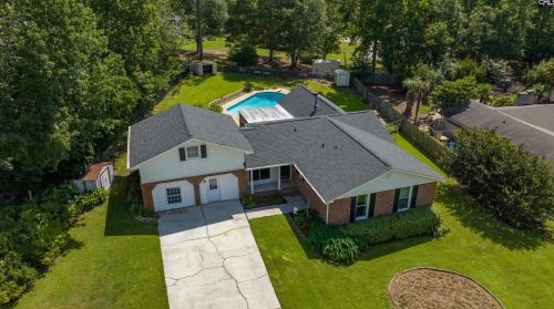 142 Summerfield Dr, Lexington, SC 29072-3427