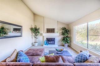 4587 Jamboree St, Oceanside, CA 92057-5144