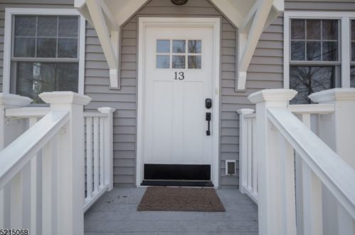 13 Summit Ave, Fredon, NJ 07860-1205
